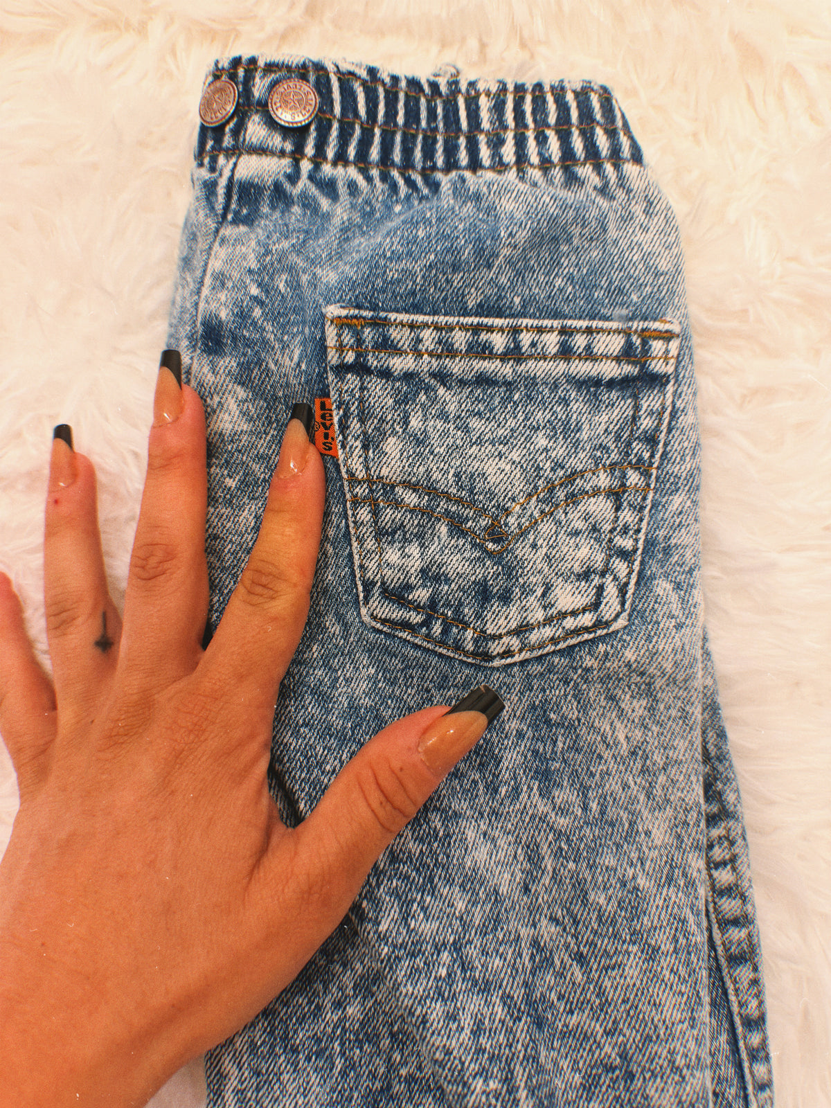 ACID WASH ORANGE TAG LEVIS •18M  RTS